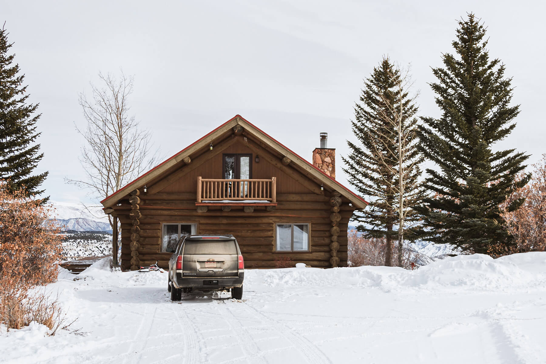 accommodations post secluded house in a quiet area